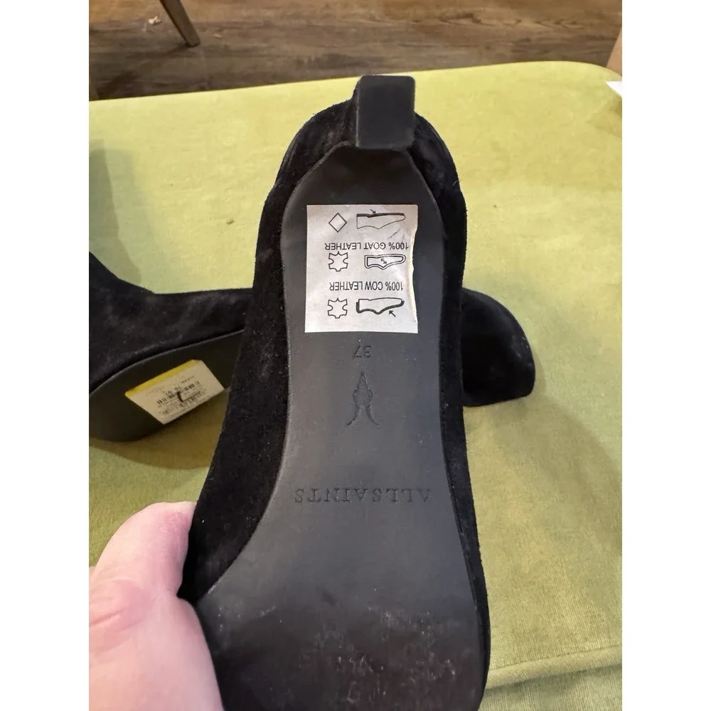 AllSaints Orlana Pointed‎ Toe Boot in Black Suede Women's Size 7 New Without Box